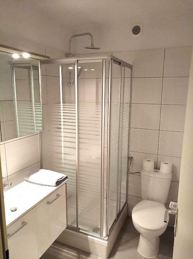 Hofer Guest house 3*